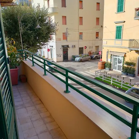 La Casa Di Norma- Centro Apartman *