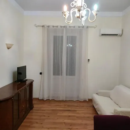 La Casa Di Norma- Centro Apartman